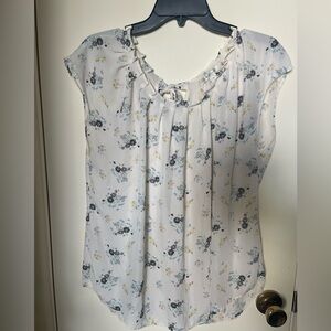 LC Lauren Conrad White Floral Tie-Front Cap-Sleeve Blouse 22 PTP X 25